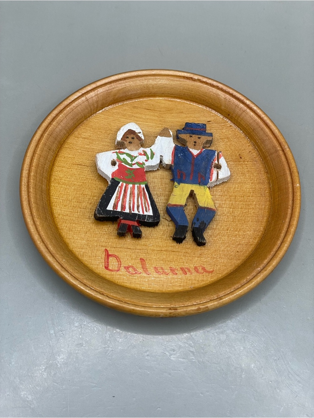 VTG Made In Sweden Wooden Hand Painted Plaque Wall Hanging 3.25” Swedish Dancers